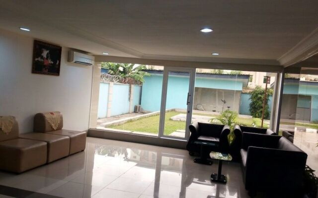 Primal Hotel Apapa
