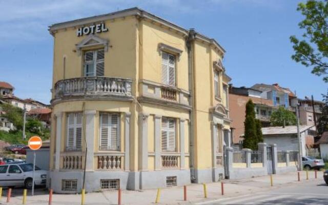 Hotel Garni