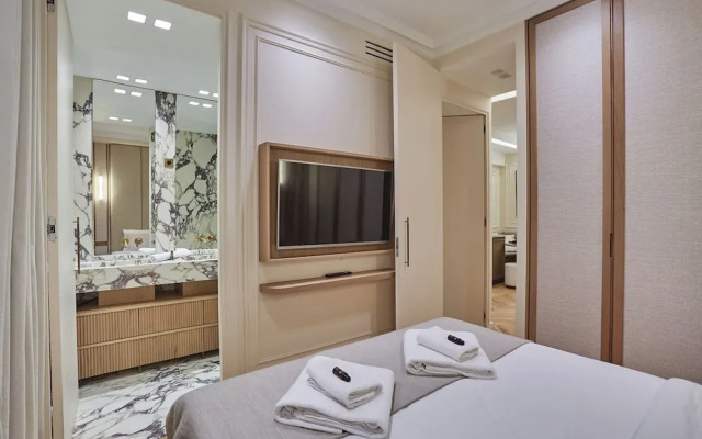 New/suite Air-conditioned Opera/louvre/ 2 Bedrooms