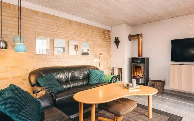 4 Star Holiday Home in Hals