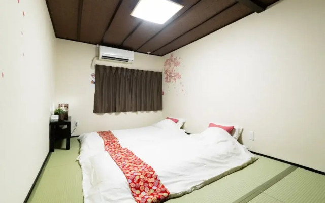 Tsuruhashi Guest House