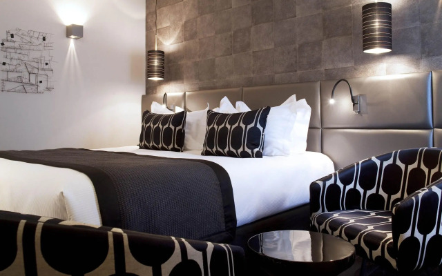 Le Grey Hotel