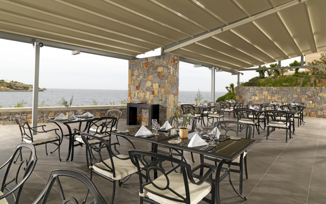 Out Of The Blue All Inclusive Resort & Spa