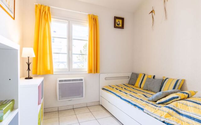 Les Hautes Folies 20775