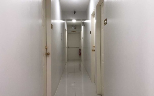 OYO 1128 W Sangco Building Leasing