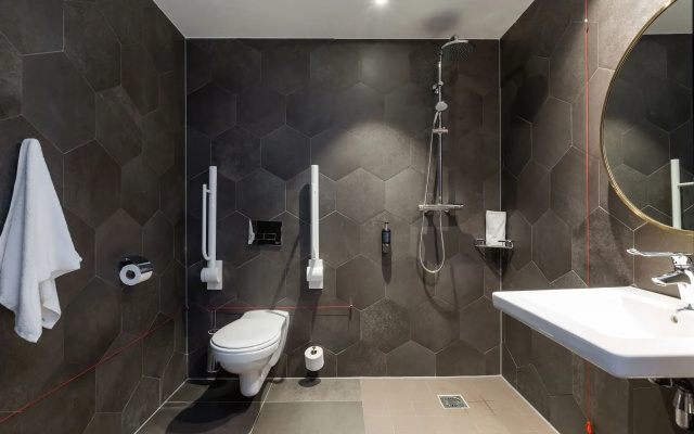 The James Hotel Rotterdam