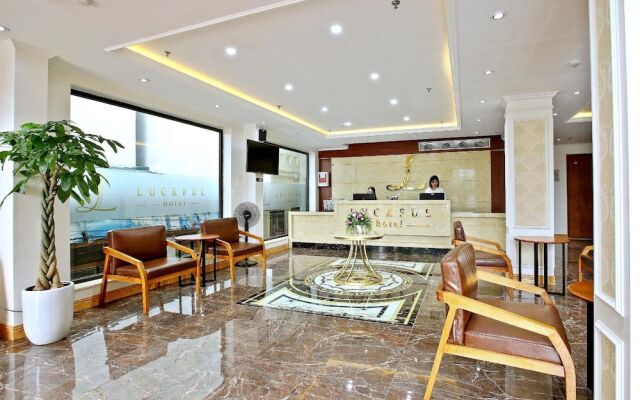 Luckful Hotel