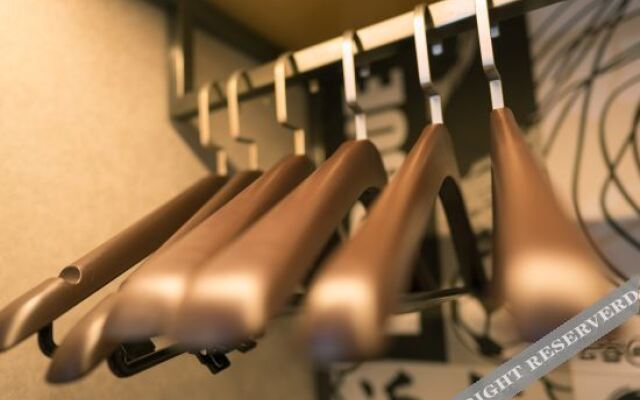 Hangzhou Yunrui@Hotel (Linping Yintai Department Store Pedestrian Street)