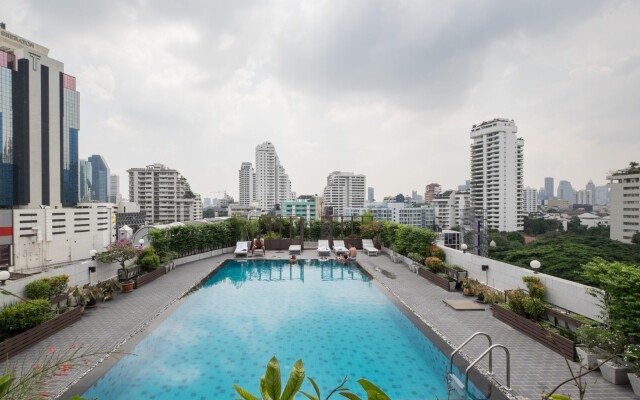 Ruamchitt Plaza Hotel