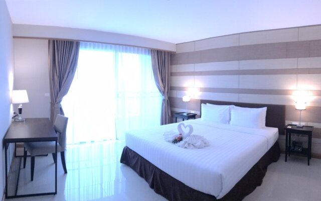 Srivaree Pavilion Hotel And Training Center