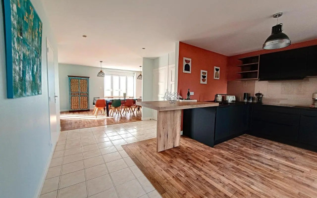 Au Mont Chez Vous #Jacuzzi et Vue Mont-St-Michel#