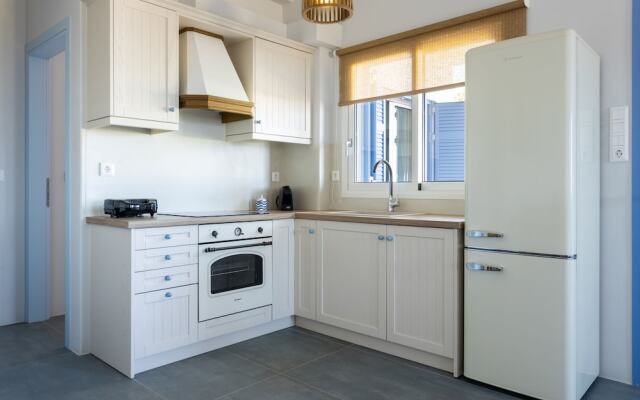 Alsea Seafront Apartments