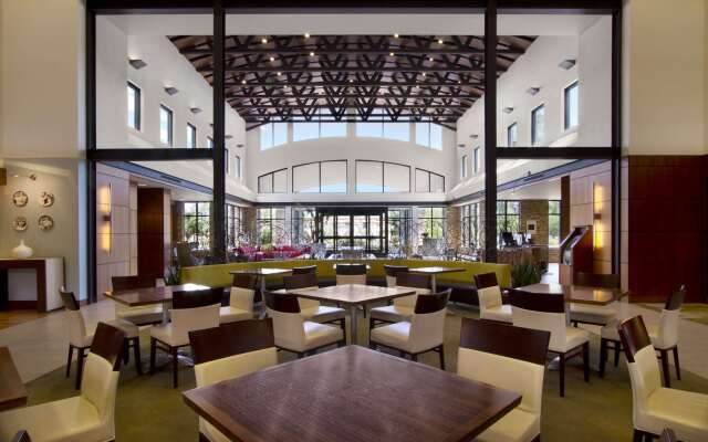 Embassy Suites by Hilton Detroit Metro Airport