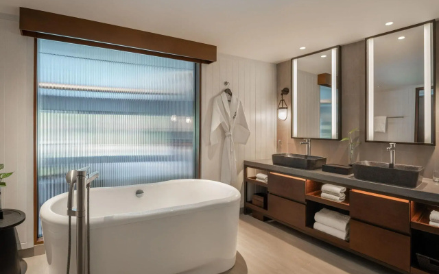 The Laguna, a Luxury Collection Resort & Spa, Nusa Dua, Bali