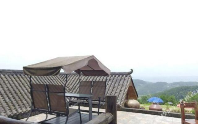 Senlin Renjia Hotel