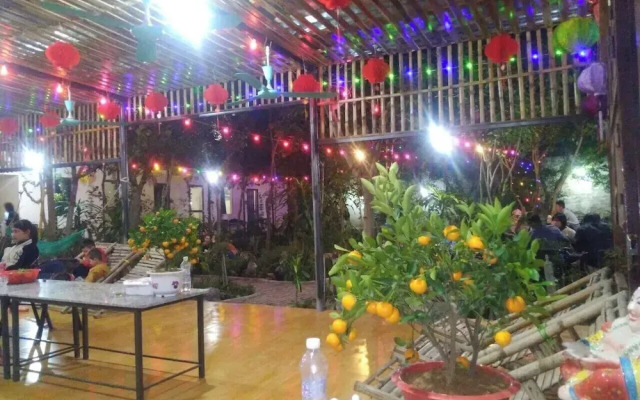 Ali Home