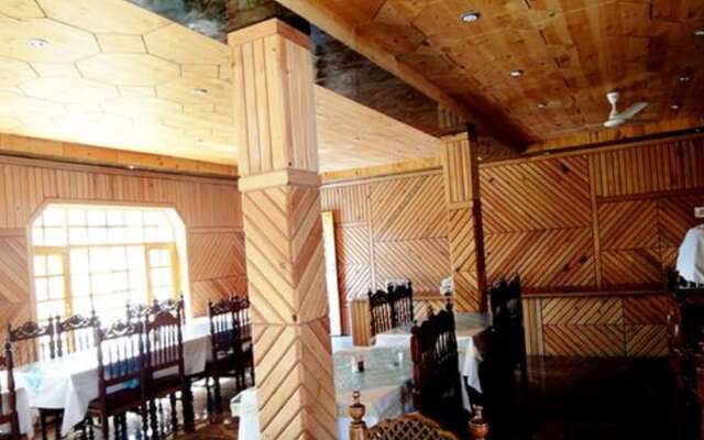 Hotel Caravan Sarai