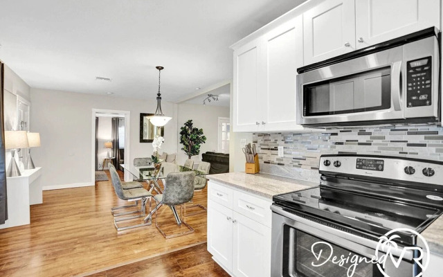 Amazing 4BR with Private Heated Pool