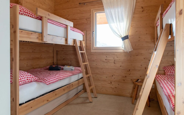 Chalet Diognysos B&B