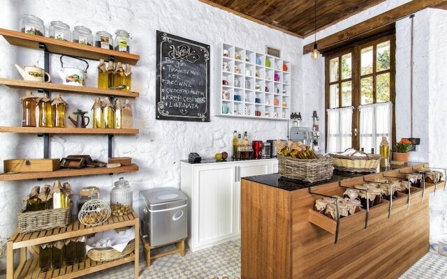 Serin Alacati Boutique Hotel