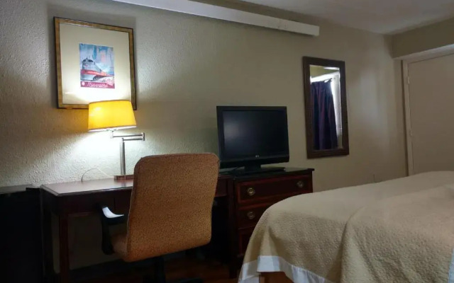 Travelodge by Wyndham Chicago - South Holland
