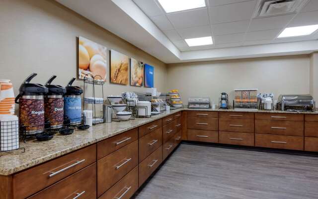 Comfort Inn The Pointe