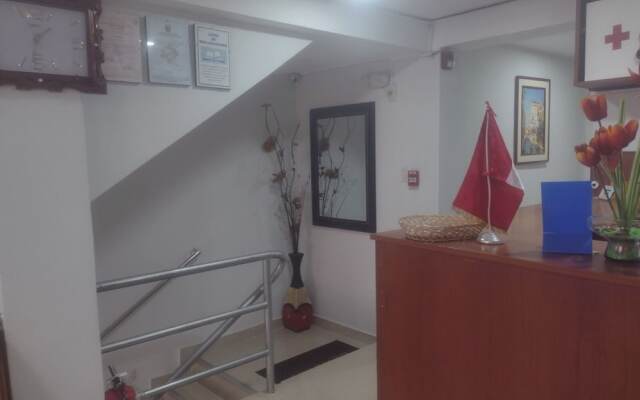 C. Deán Valdivia 120