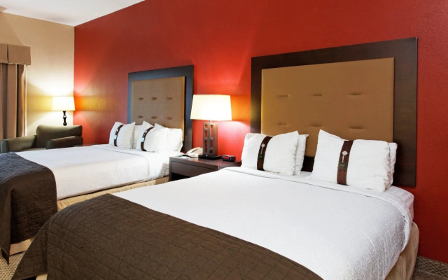 Holiday Inn Batesville by IHG