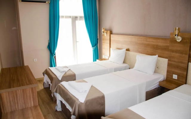 Serenita Beach Hotel