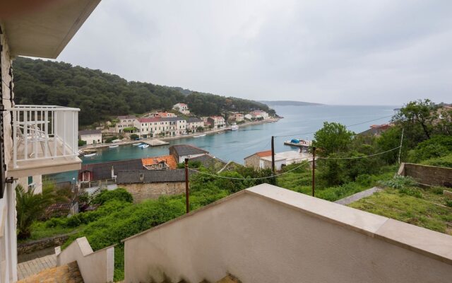 Apartments Marija Brac