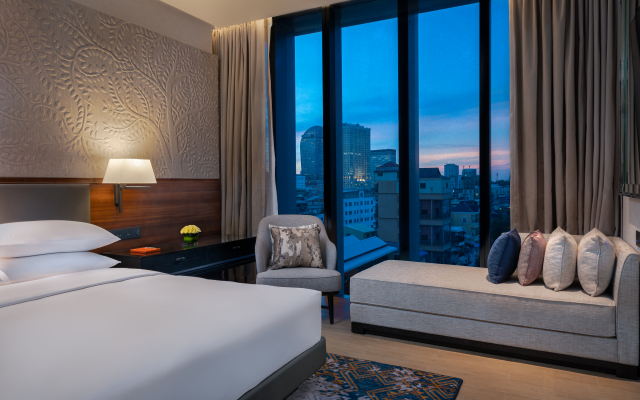 Hyatt Regency Phnom Penh