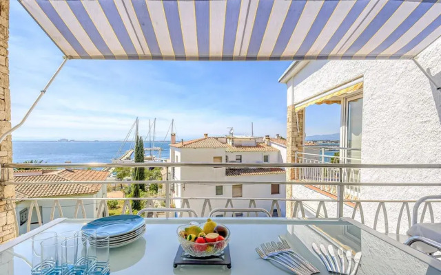 Apartment in Mountain Gateway in Roses