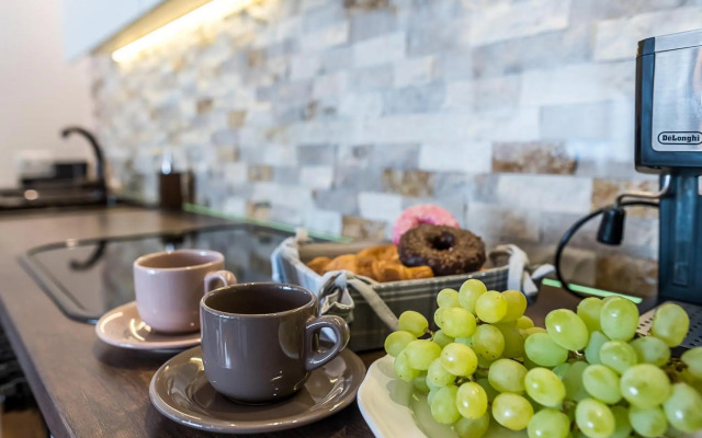 Apartment Antique Theatre 2