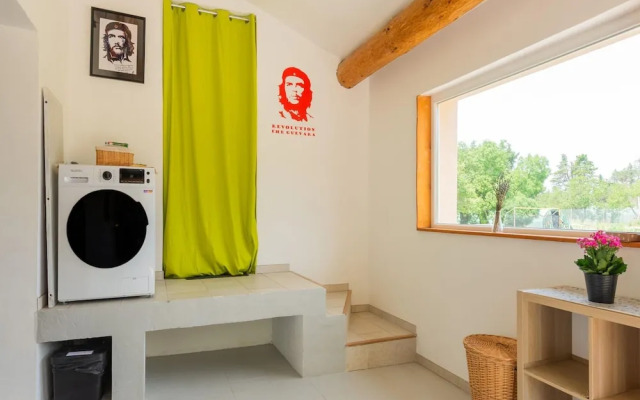 Holiday Home in Vaucluse Near Mont Ventoux