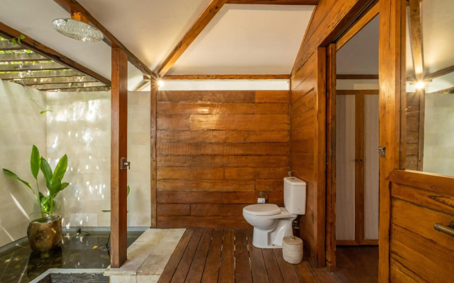 Gili Teak Resort