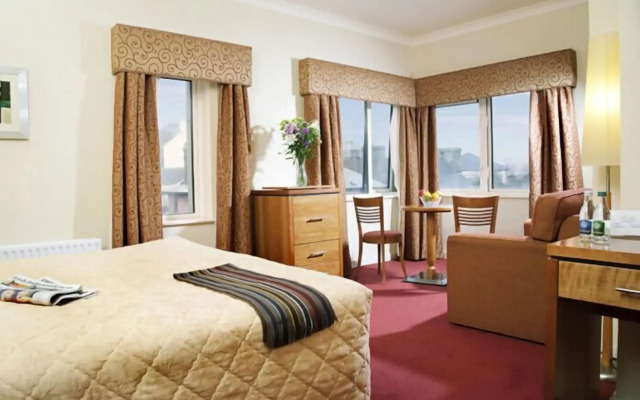 Tara Hotel