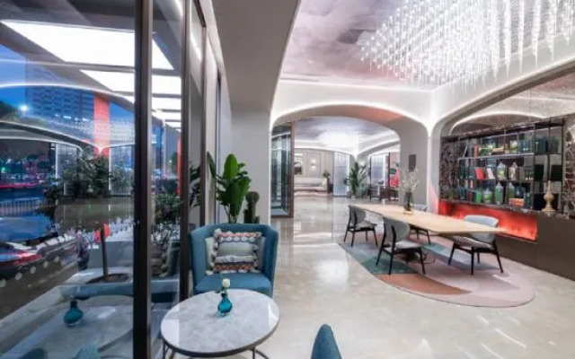 MERCURE NINGBO Eastern New City HOTEL