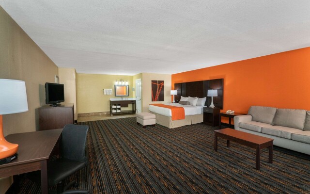 Howard Johnson by Wyndham Pigeon Forge