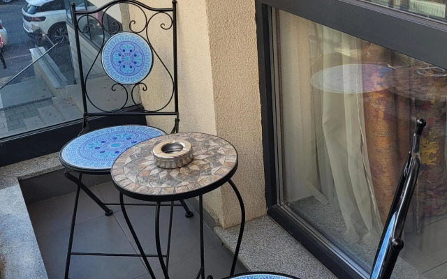 Studio 10 - Catedral Residence Bucharest