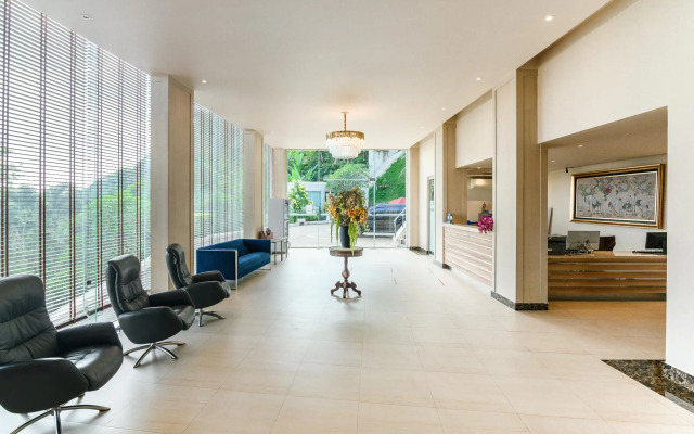Hilltop Wellness Resort