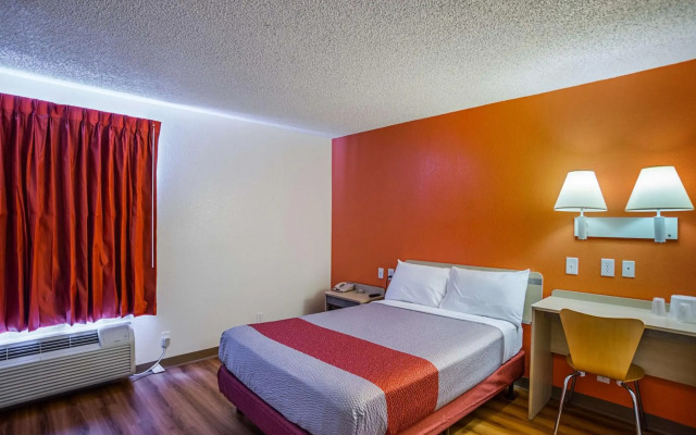 Motel 6 Tucson, AZ - North