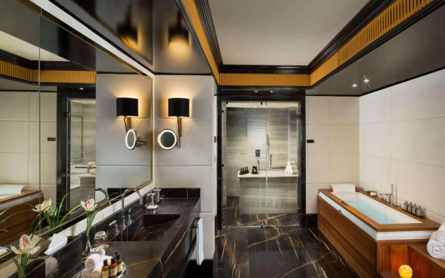 Fairmont Nile City Hotel