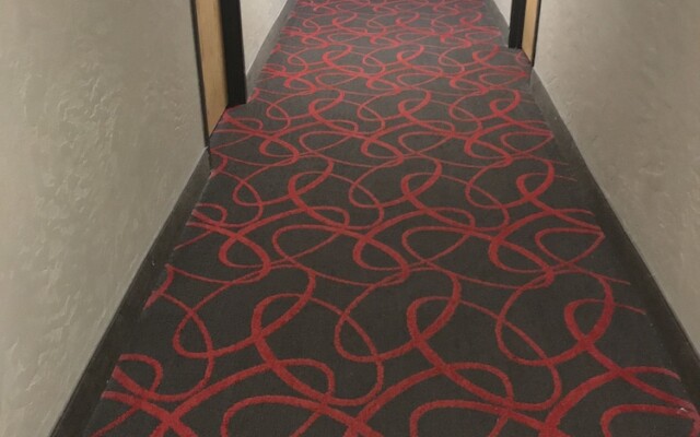 Super 8 Airport Portland Oregon