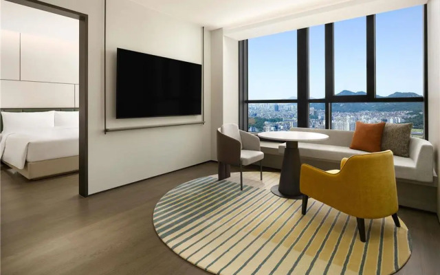 Pullman Ambassador Seoul Eastpole