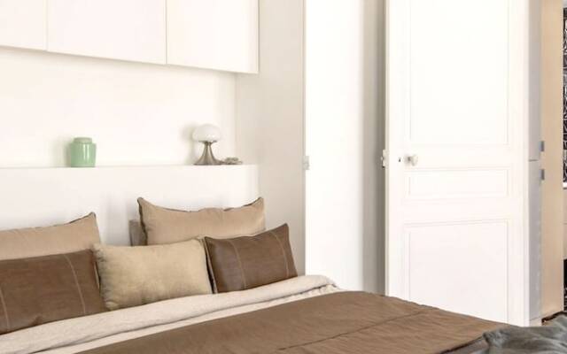 Apartment With one Bedroom in Paris, With Wifi