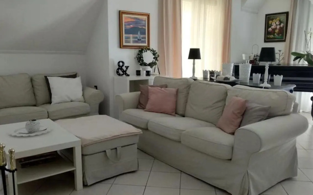 Leander Apartman