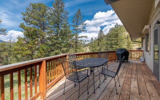 Salmans Bear Cove Family Vacation At Windcliff 4 Bedroom Home by RedAwning