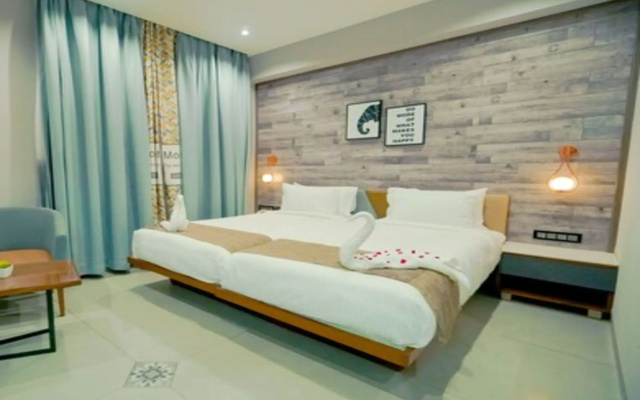 RG Exclusive Stay & Fine Dine, Akola