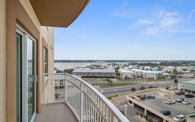 Crystal Shores West 401 3 Bedroom Condo by Redawning