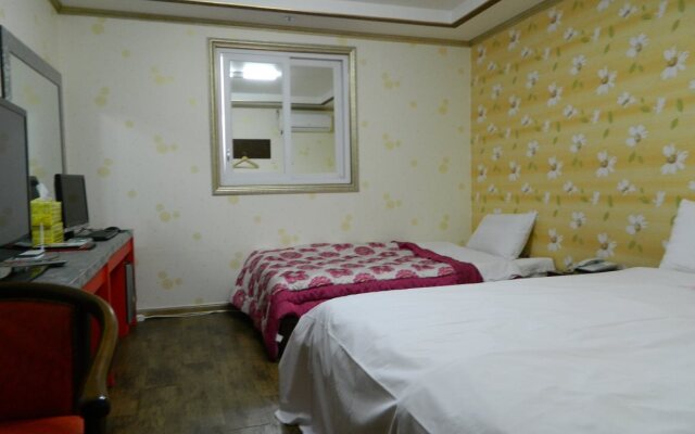 Windsor Royal Hotel